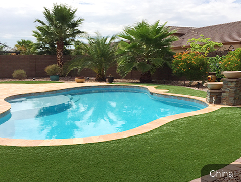 Stylish Poolside Grass Lawn Areas