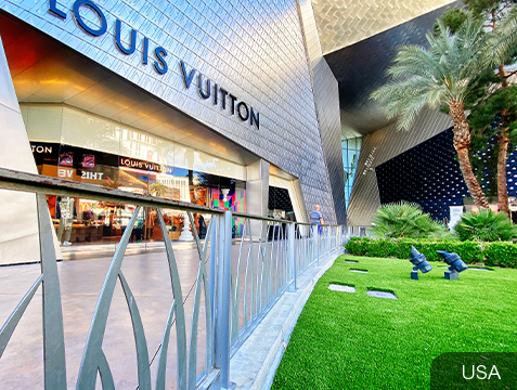 Creating a Natural-Looking Grass Lawn for City Shopping Malls